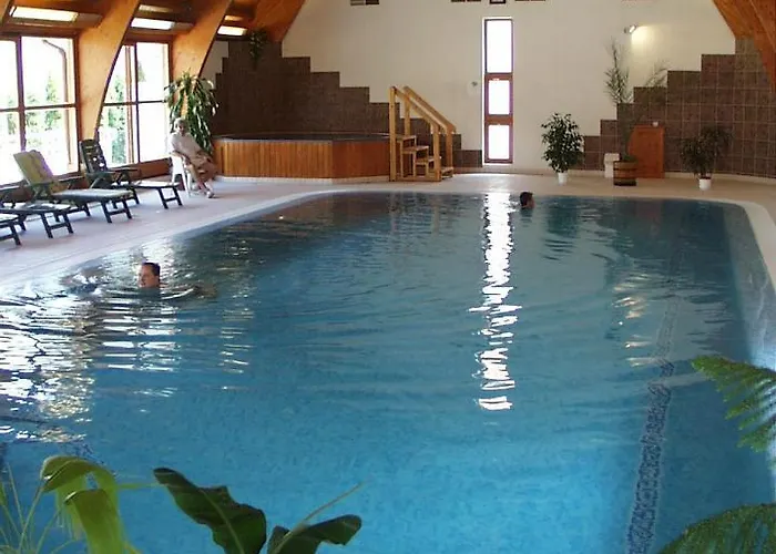 Agnes Hotel
